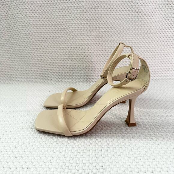 Zara Bone Ivory Squared Toe Single Strap Bloggers Favorite Sandals NWOT 38 - Picture 6 of 11